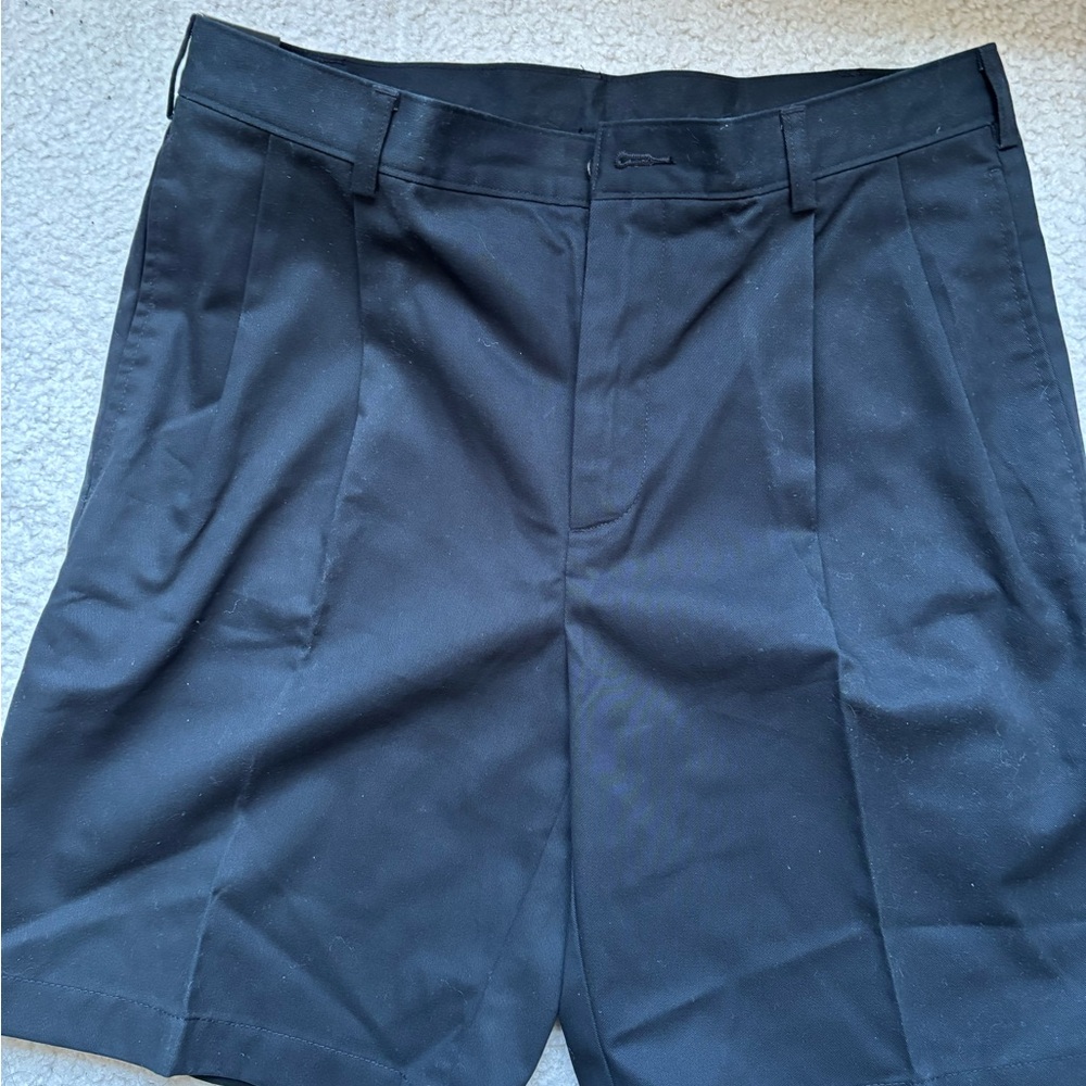 Men's Black Pleated Dress Shorts